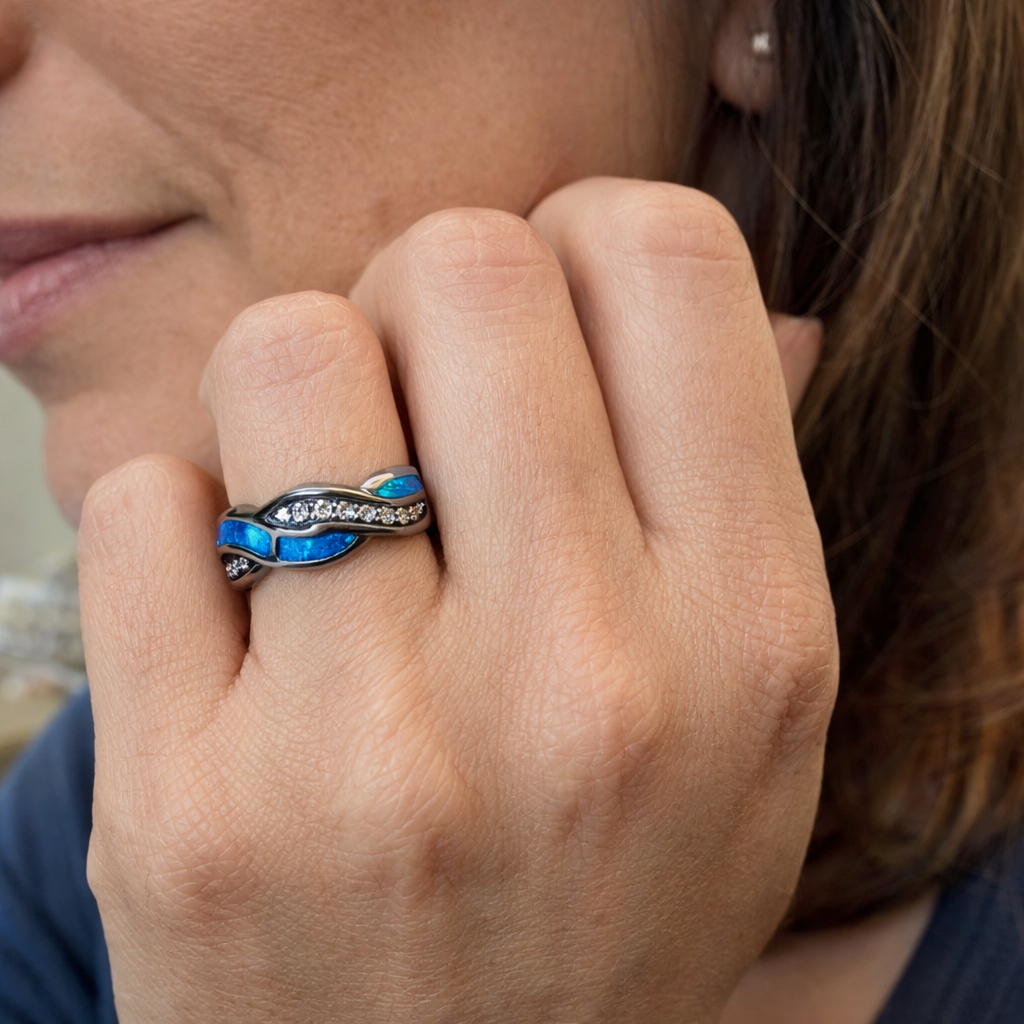 Thessia Lunbray Ring | SAPPHIRE