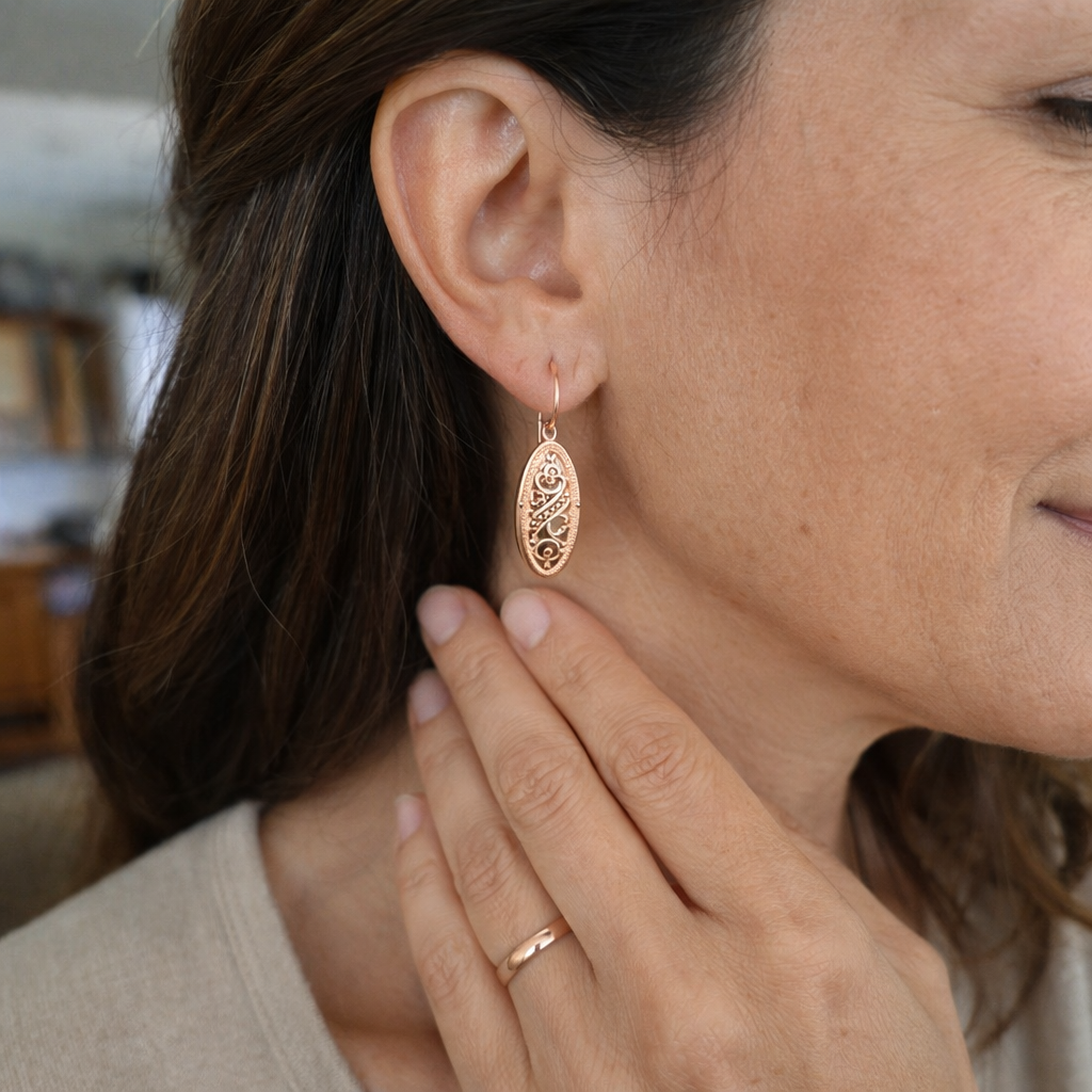 Sparkling Open Gold Drop Earrings | GEMSTONES