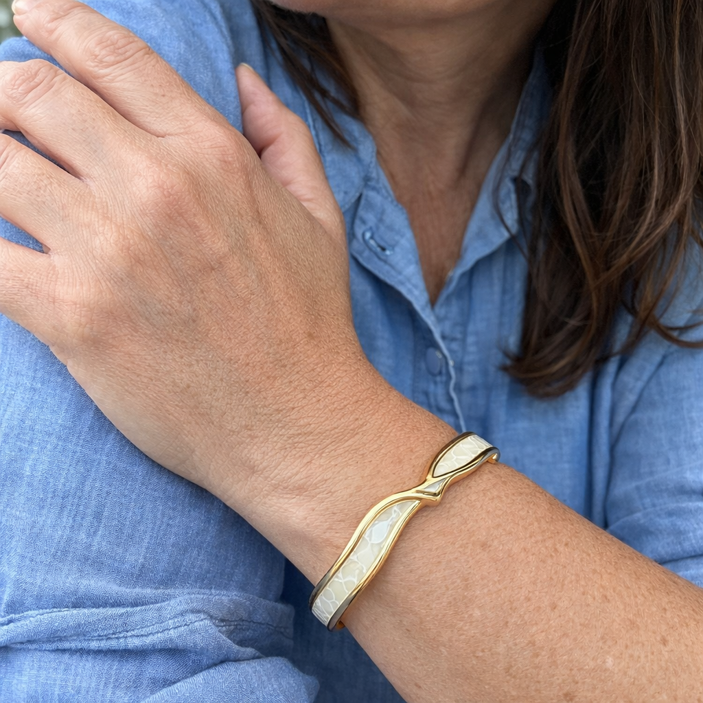 Shiny Gold Opal Bracelet | GEMSTONES