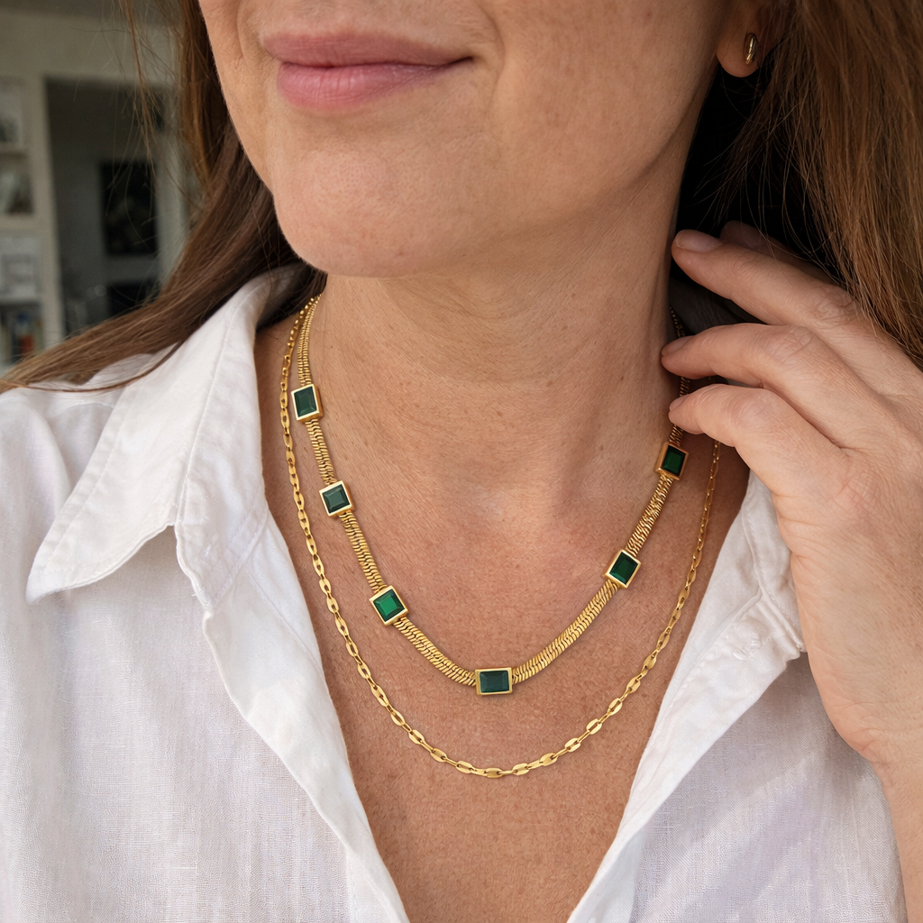 Sorella Retro Double-Layer Stone Necklace | EMERALD