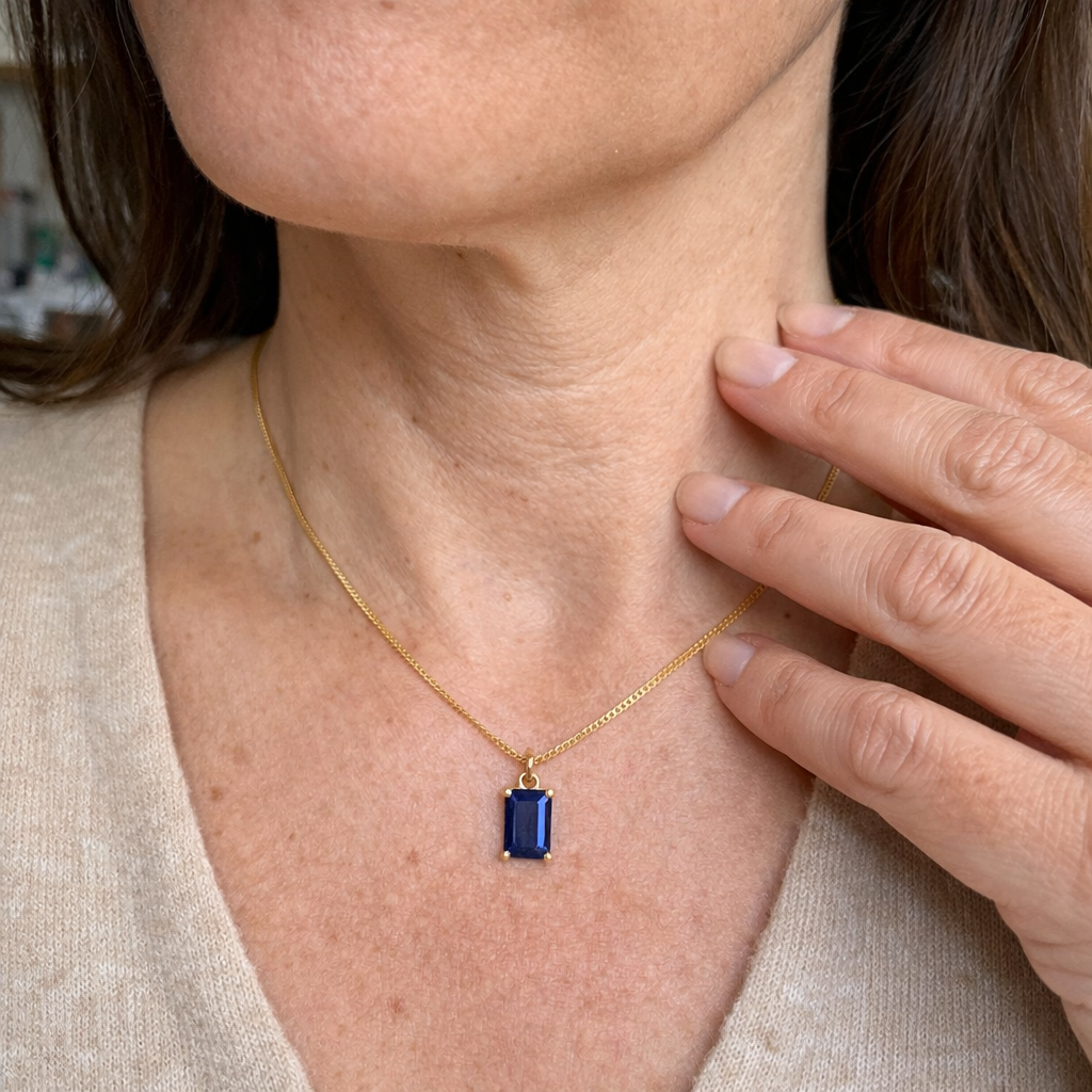 Simple Sapphire Pendant Necklace | SAPPHIRE