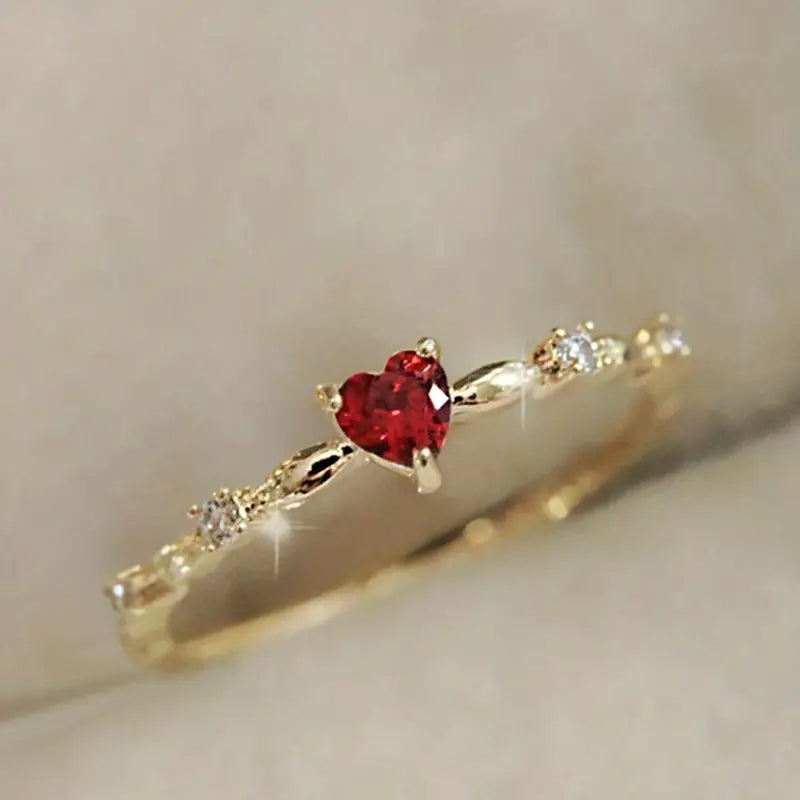 Coraline Amora Ring II | RUBY